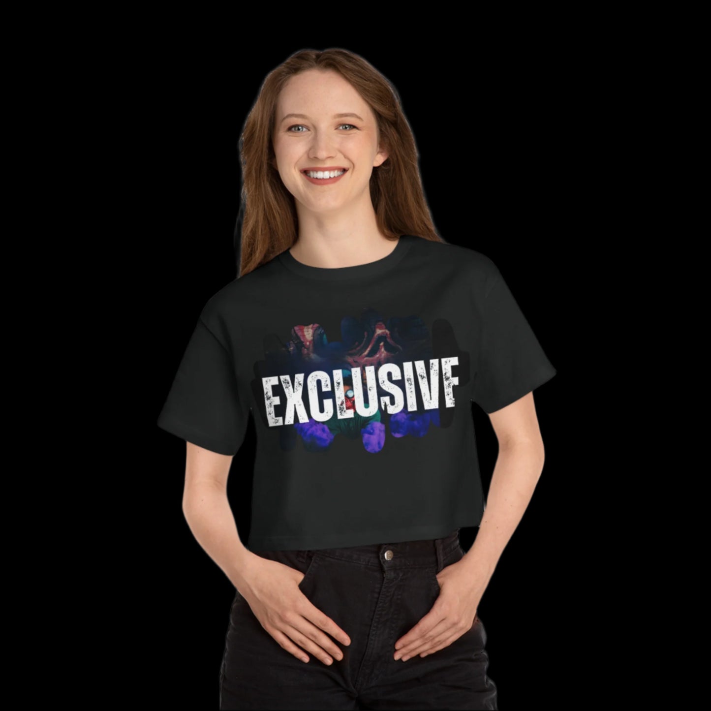 Cropped Exclusive Tee